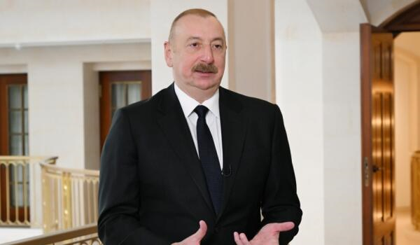 O prezidentlə eyni qanı daşıyırıq - Əliyev